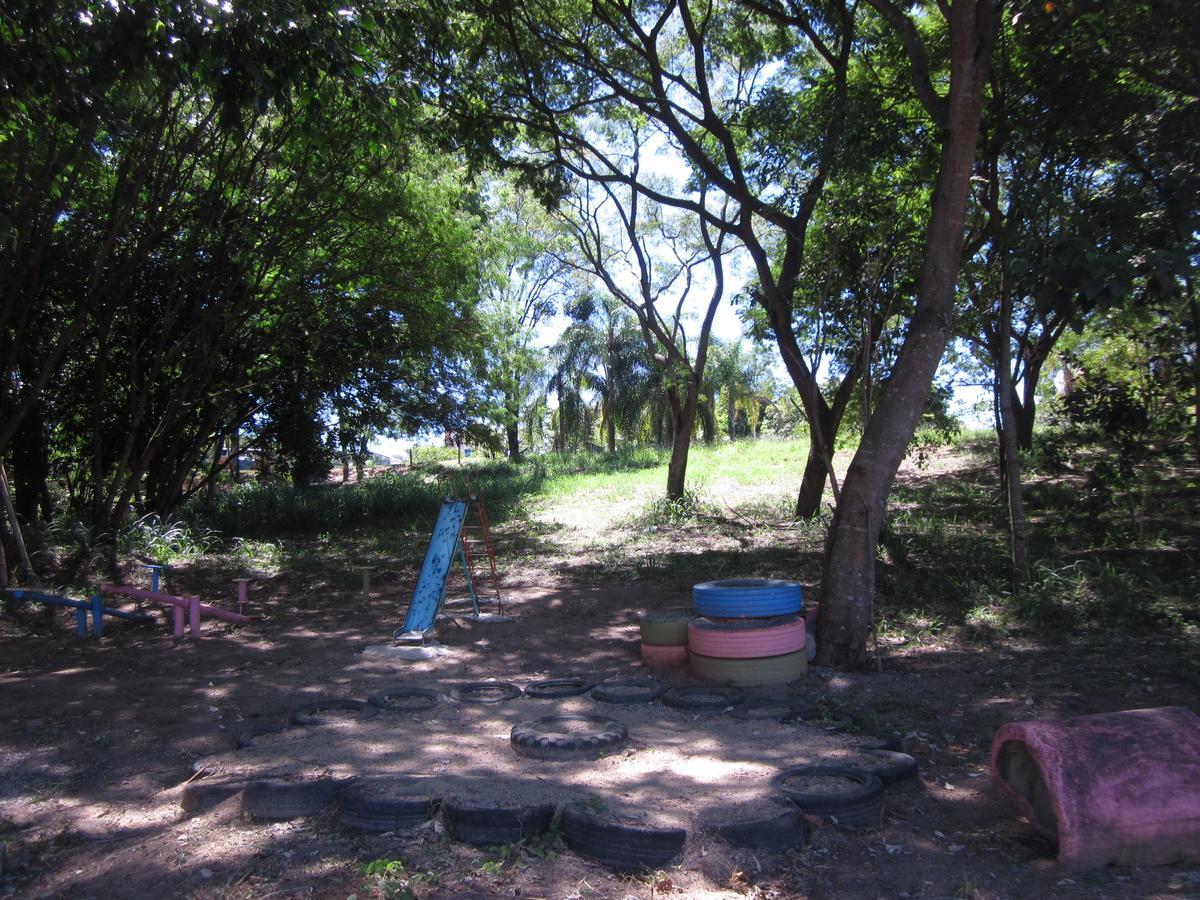 Hostel Famille Brun Trevo São João da Boa Vista Buitenkant foto