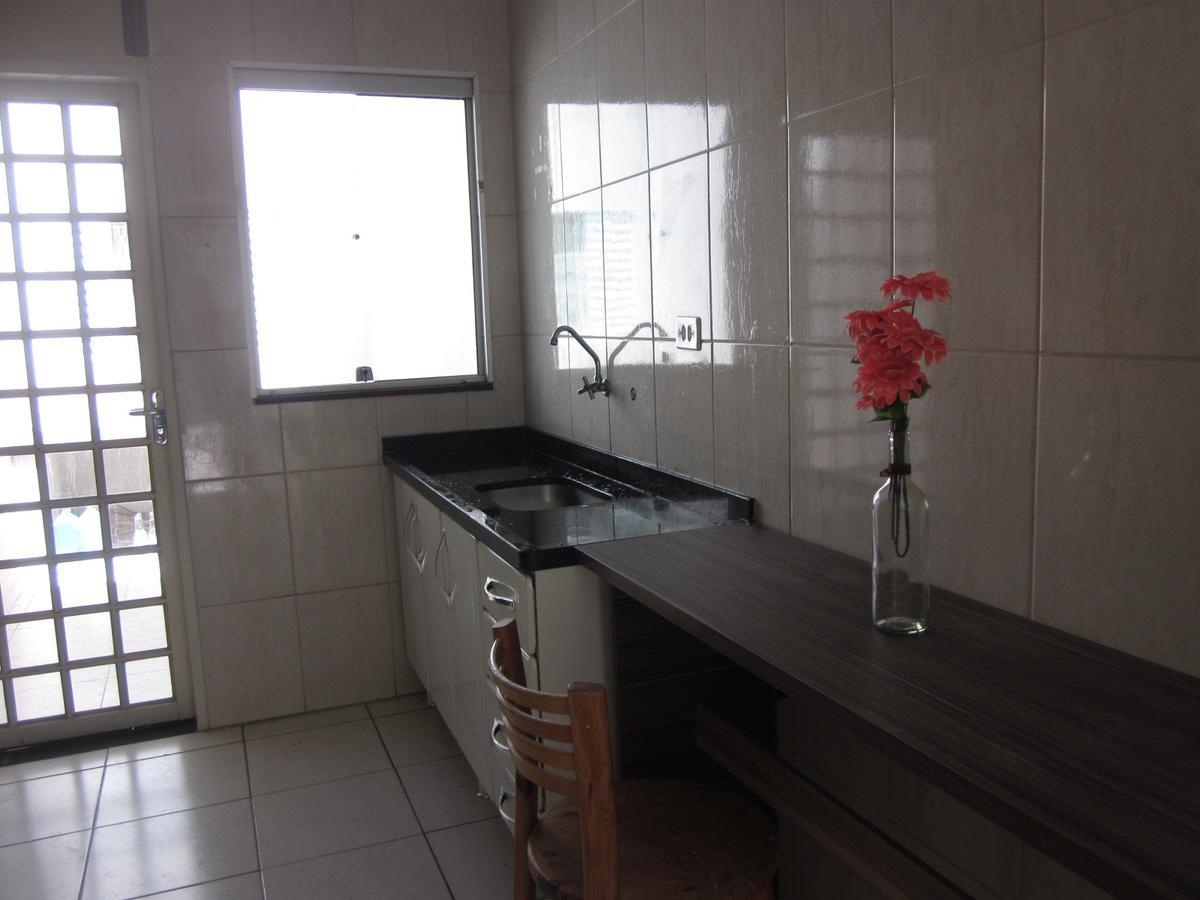 Hostel Famille Brun Trevo São João da Boa Vista Buitenkant foto